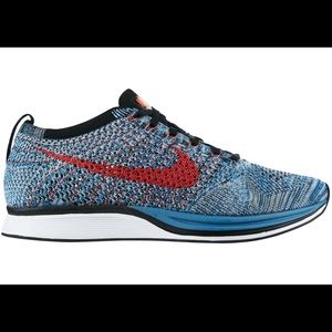 Nike Flyknit Racer